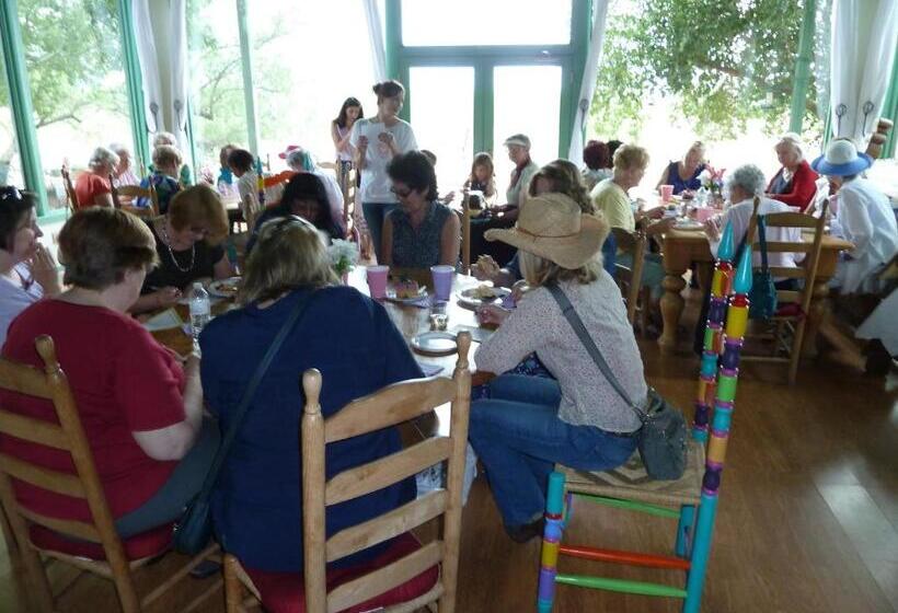 Amado Territory B&b