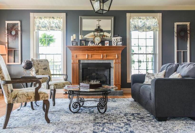 Barren Breeze Bed And Breakfast