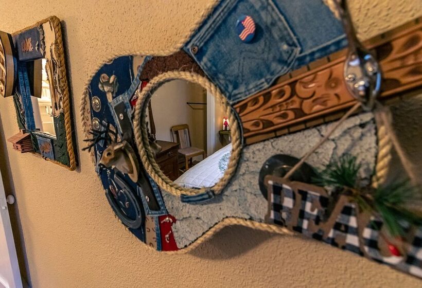 مبيت وإفطار 1899 Inn