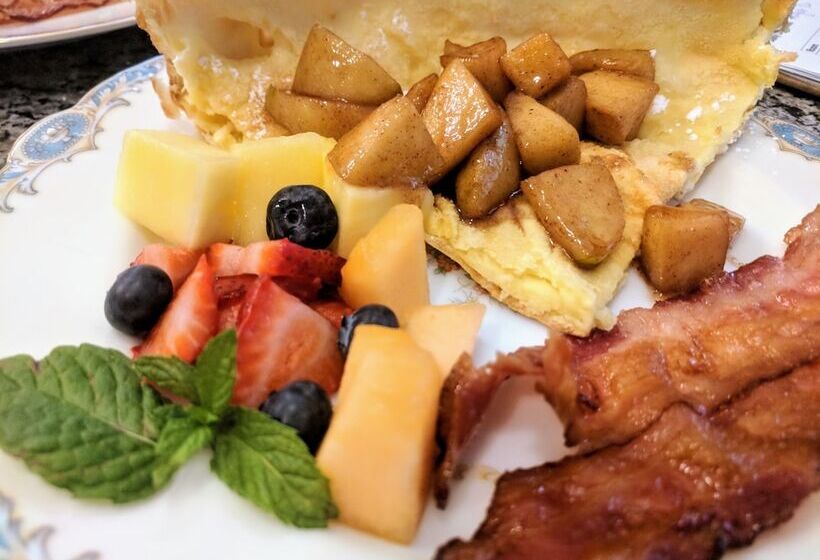 مبيت وإفطار 1899 Inn