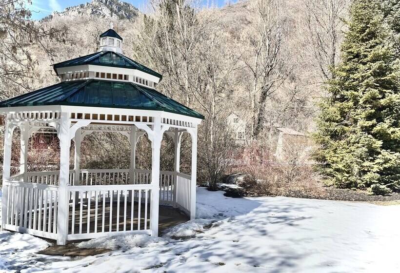 צימר Alaskan Inn