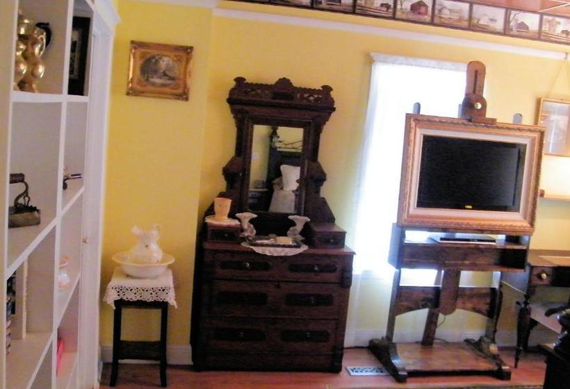 민박 Book Nook Inn