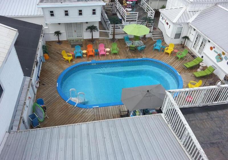 ベッドアンドブレックファースト Book Nook Inn