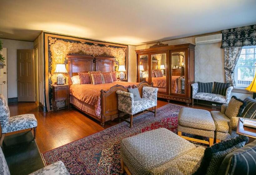 مبيت وإفطار Cameron Estate Inn