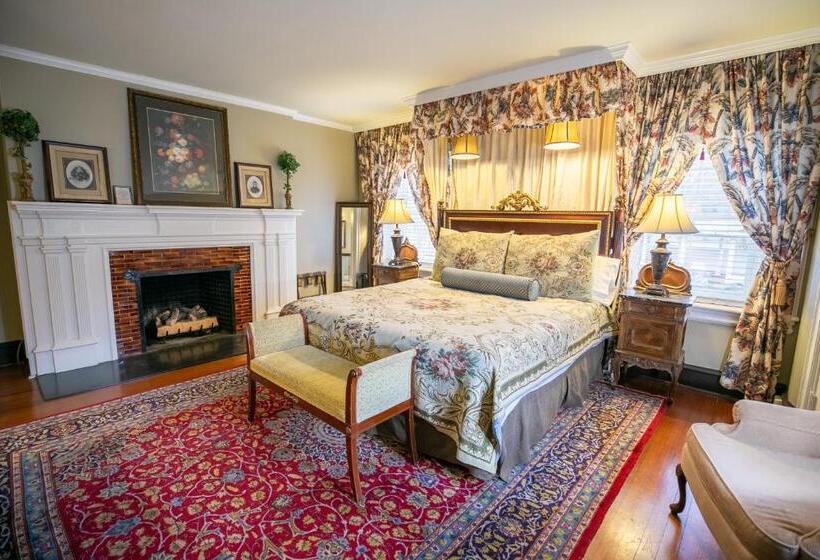 مبيت وإفطار Cameron Estate Inn