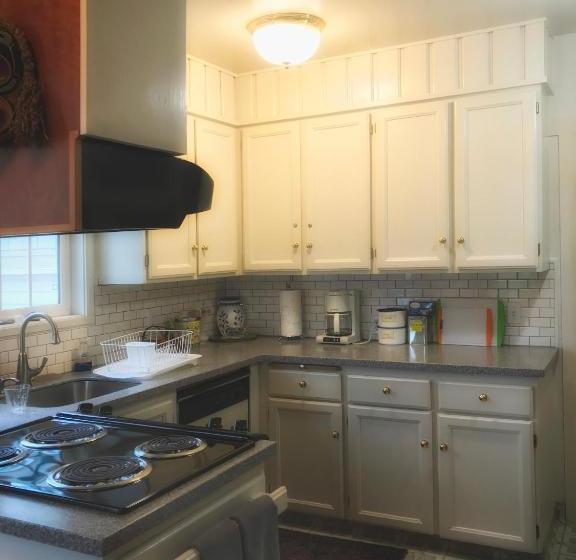 مبيت وإفطار China Beach Retreat