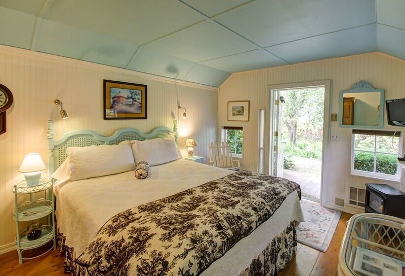 مبيت وإفطار Country Cottage Of Langley