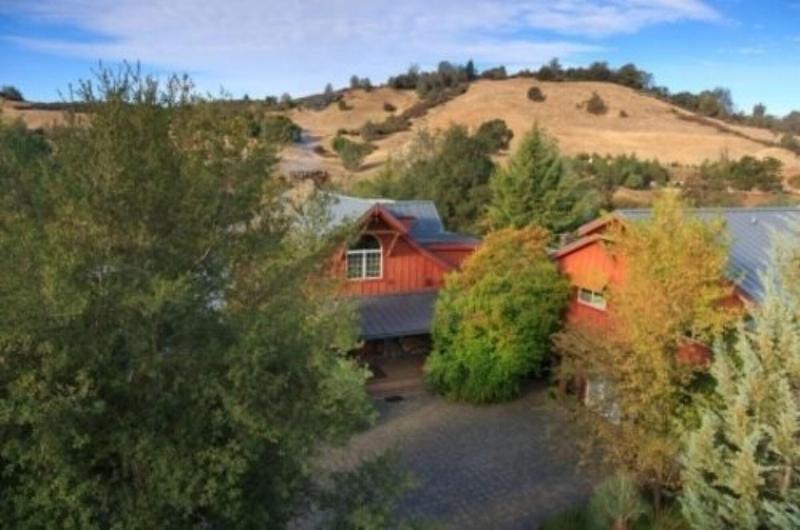 مبيت وإفطار Eden Vale Inn