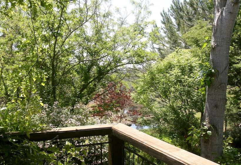 مبيت وإفطار Eden Vale Inn