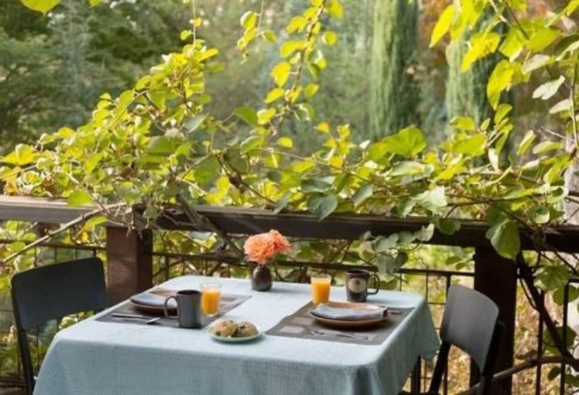 مبيت وإفطار Eden Vale Inn