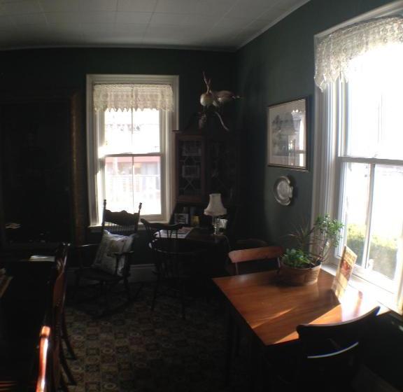 مبيت وإفطار Lantana House