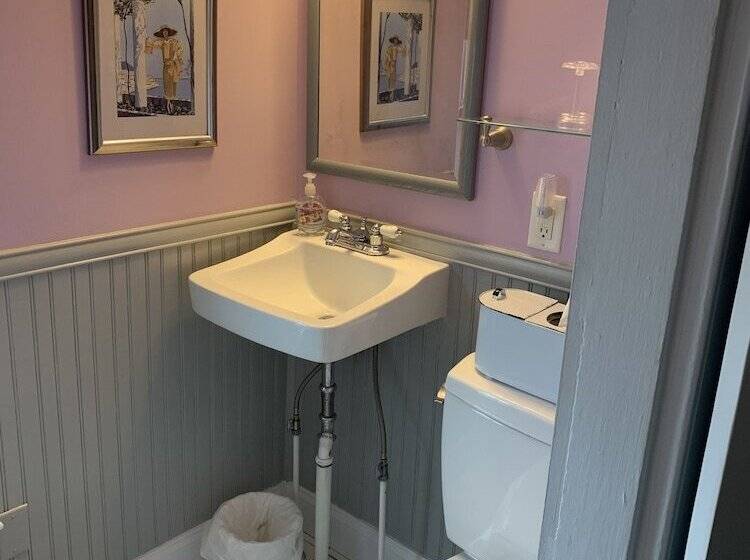 مبيت وإفطار Lantana House