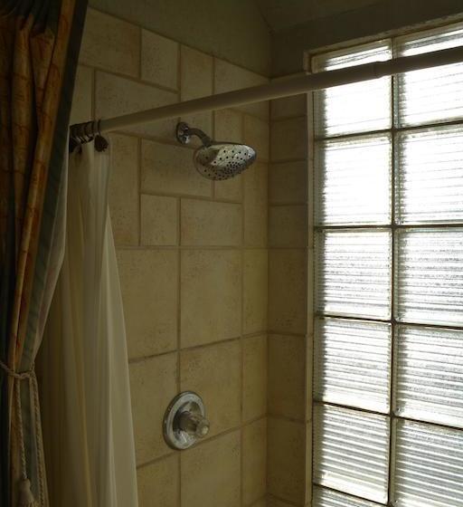 مبيت وإفطار Lindley House Garden Cottages