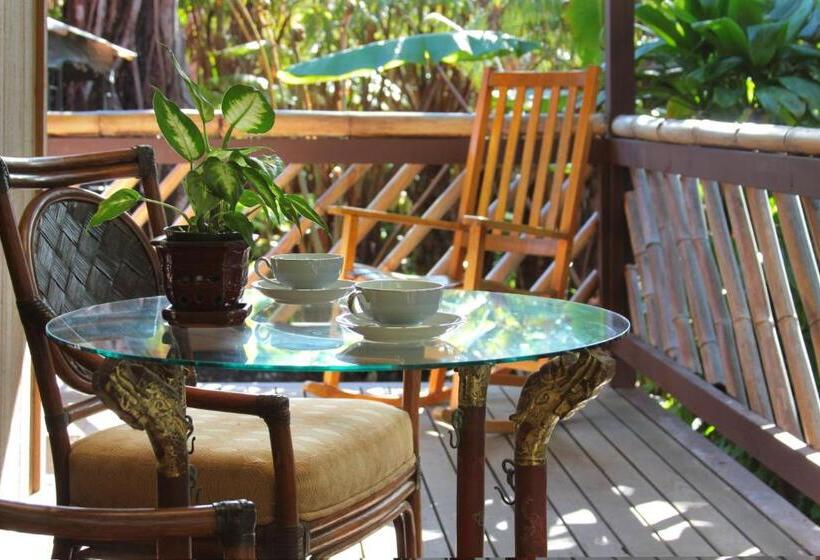 Bed and Breakfast Lotus Garden Cottages