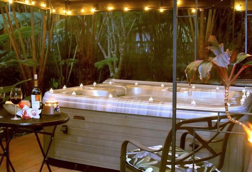 Bed and Breakfast Lotus Garden Cottages