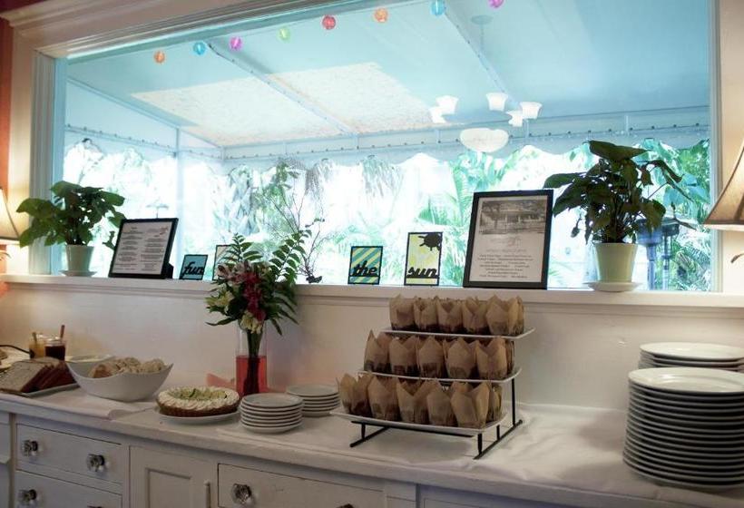 مبيت وإفطار Palm Beach Hibiscus Downtown