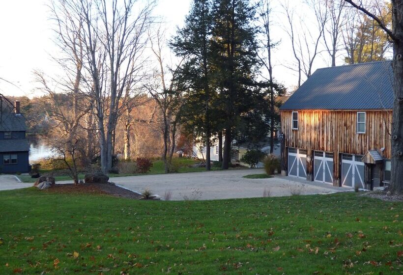 مبيت وإفطار Riverhouse