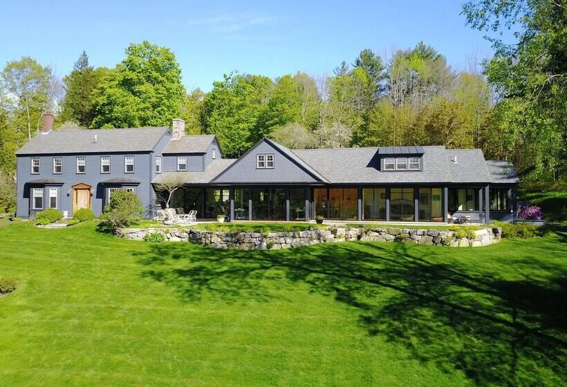 مبيت وإفطار Riverhouse