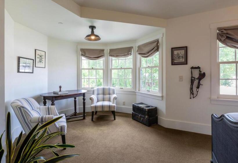 ベッドアンドブレックファースト The Ballard Inn, A Kirkwood Collection