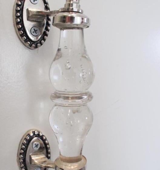 تختخواب و صبحانه The Connecticut River Valley Inn