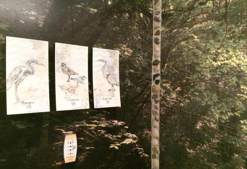 تختخواب و صبحانه The Connecticut River Valley Inn