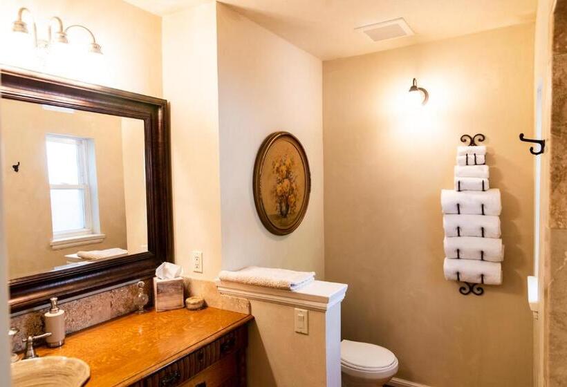 مبيت وإفطار The Fillmore Inn