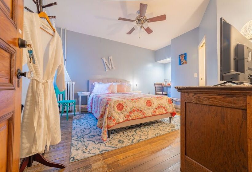 ベッドアンドブレックファースト The Maid S Quarters Bed Breakfast & Tearoom