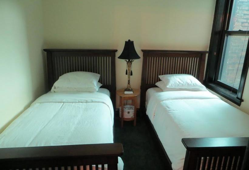 تختخواب و صبحانه The Polo Inn Bridgeport U.s.a