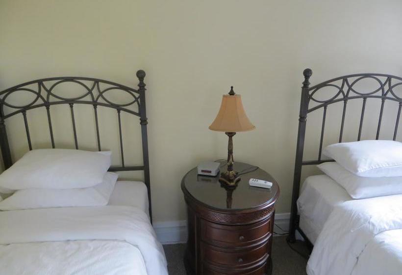 צימר The Polo Inn Bridgeport U.s.a