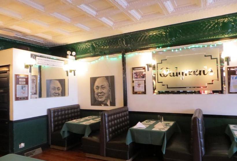 تختخواب و صبحانه The Polo Inn Bridgeport U.s.a