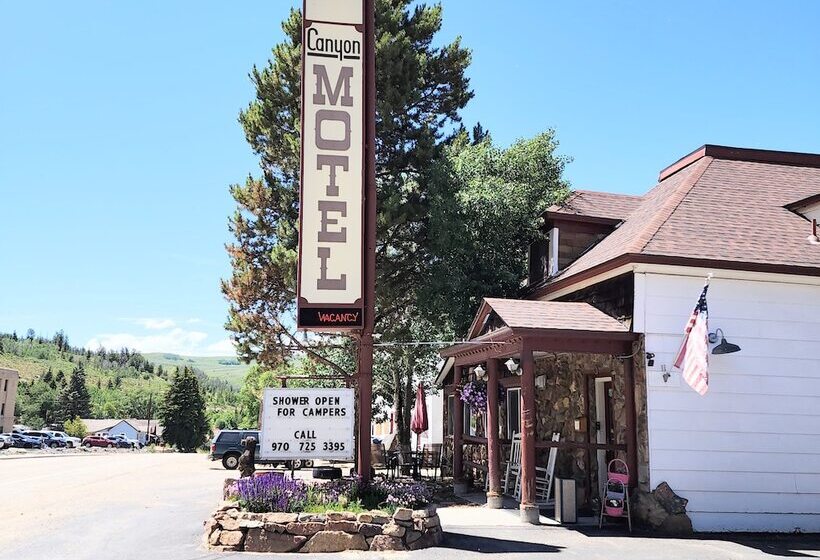 Canyon Motel Near Rocky Mountain National Park