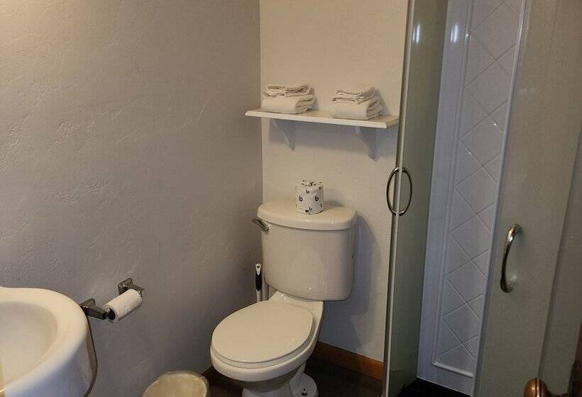 Canyon Motel Near Rocky Mountain National Park