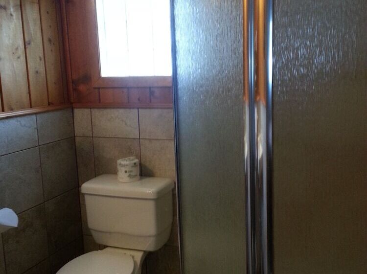 Canyon Motel Near Rocky Mountain National Park