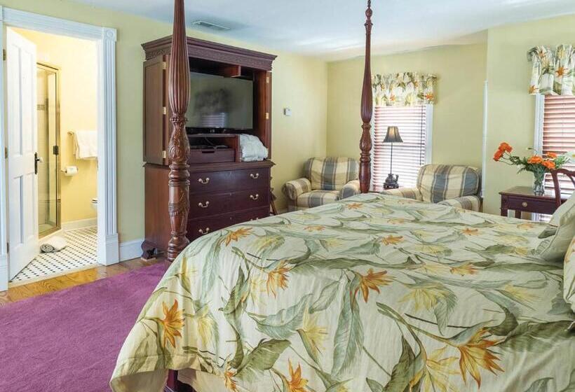 George Brooks House B&b