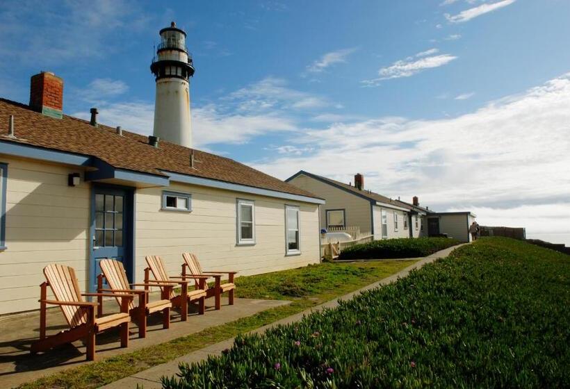 Hi Pigeon Point Lighthouse Hostel