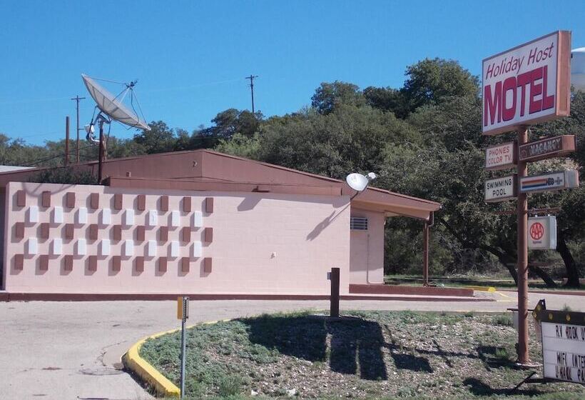 Holiday Host Motel