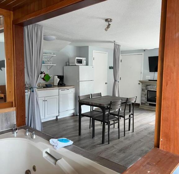 هتل Beaches Inn | Sandpiper Pier Cottage