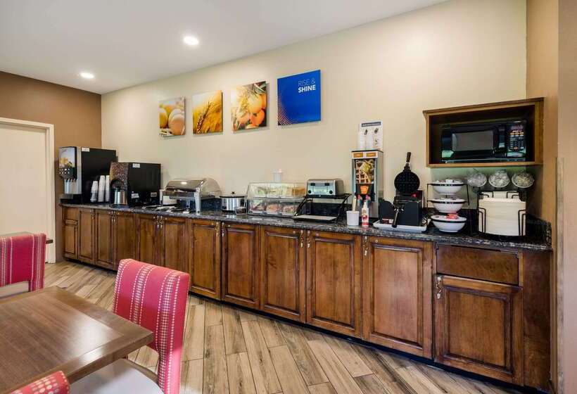 ホテル Comfort Inn Virginia Horse Center