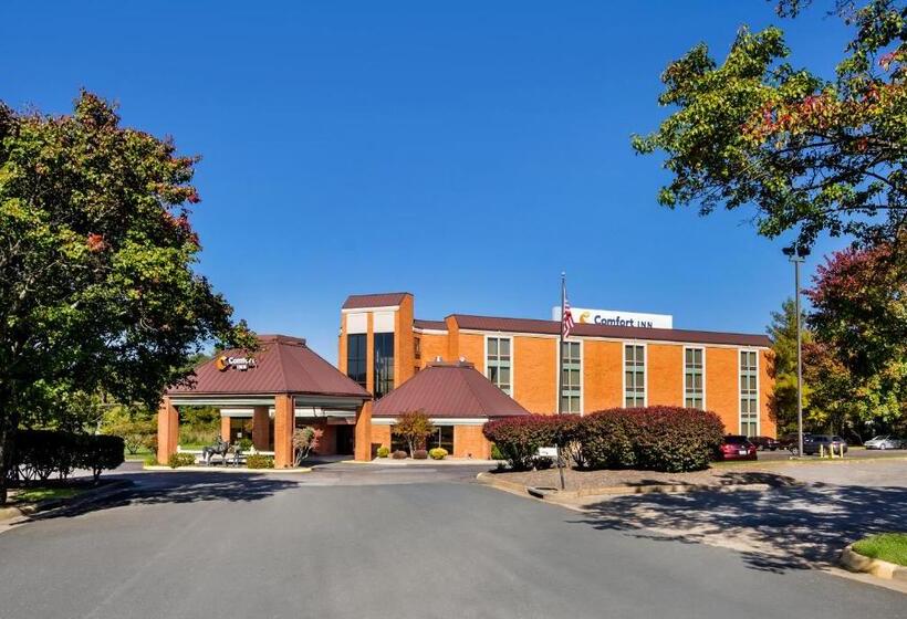 ホテル Comfort Inn Virginia Horse Center