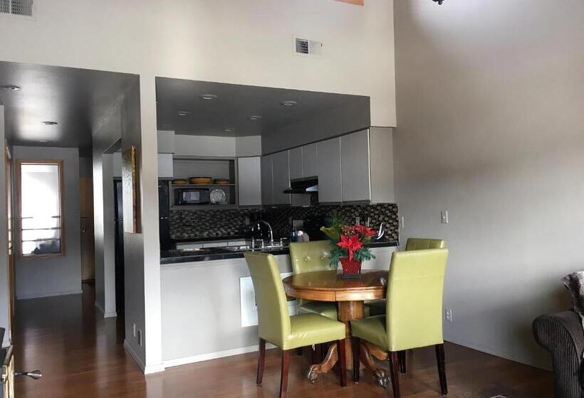 ホテル Der Sportsmann Suites