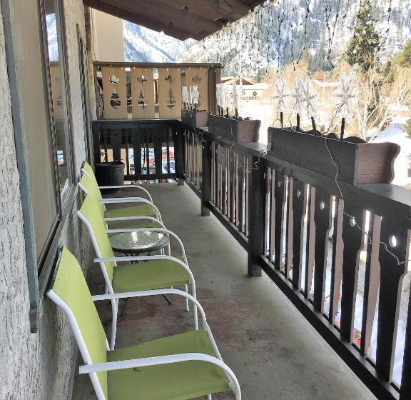 ホテル Der Sportsmann Suites