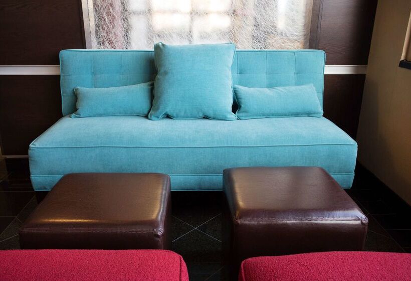 Отель Drury Inn & Suites Springfield Mo