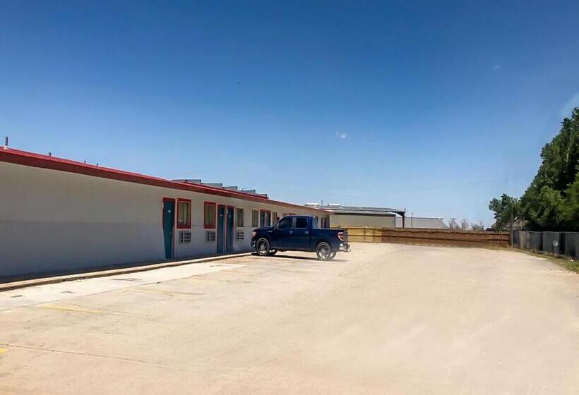 فندق Executive Inn Guymon