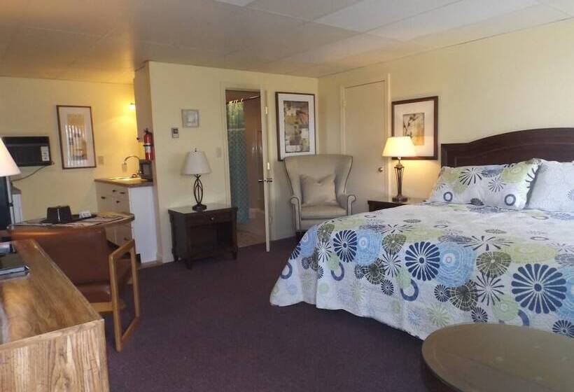 Отель Footbridge North