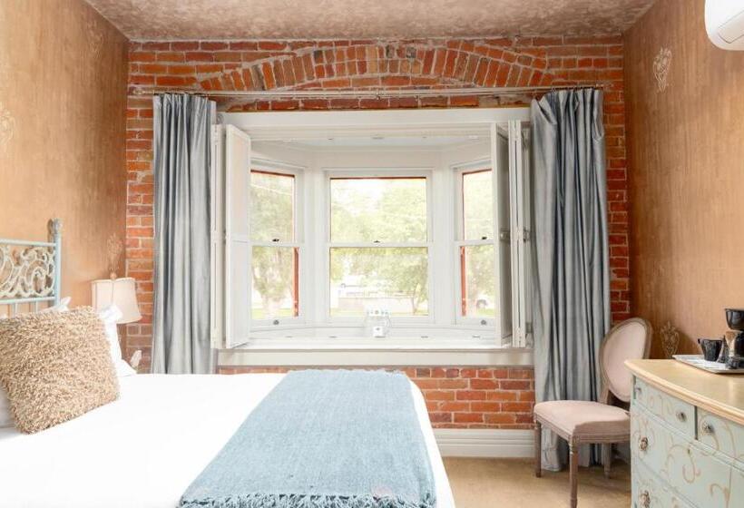 فندق Grand Highland