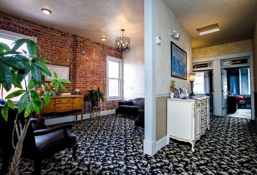 فندق Grand Highland