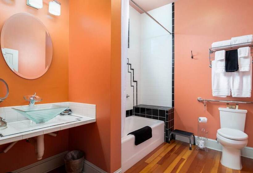 فندق Grand Highland