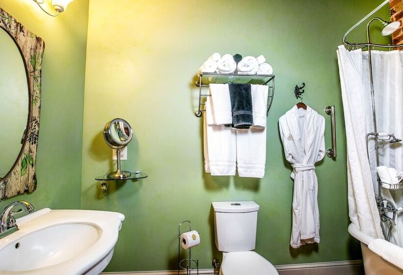 فندق Grand Highland