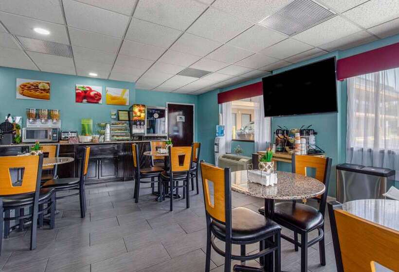 فندق Quality Inn