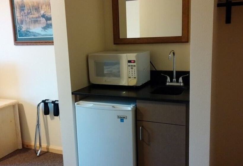 فندق Riverside Inn